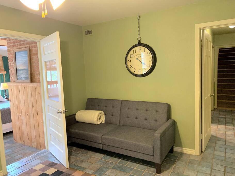The River Haven - Sleeps 32 - On Guadalupe River Seguin Exterior foto
