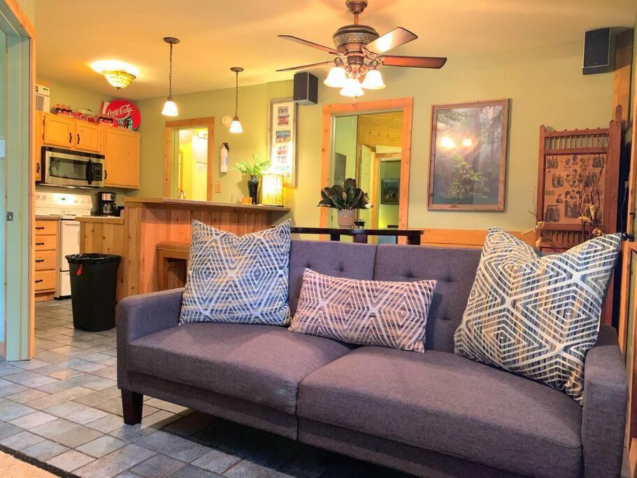 The River Haven - Sleeps 32 - On Guadalupe River Seguin Exterior foto
