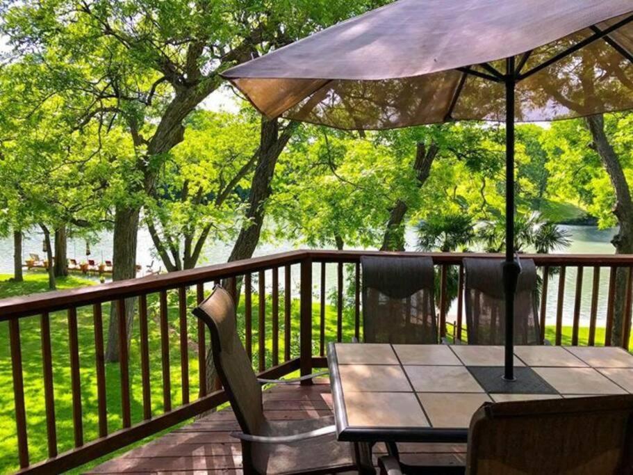The River Haven - Sleeps 32 - On Guadalupe River Seguin Exterior foto
